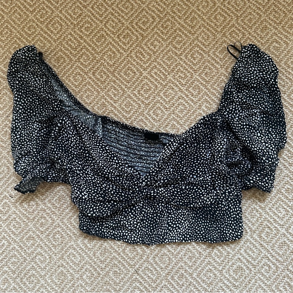Urban crop top